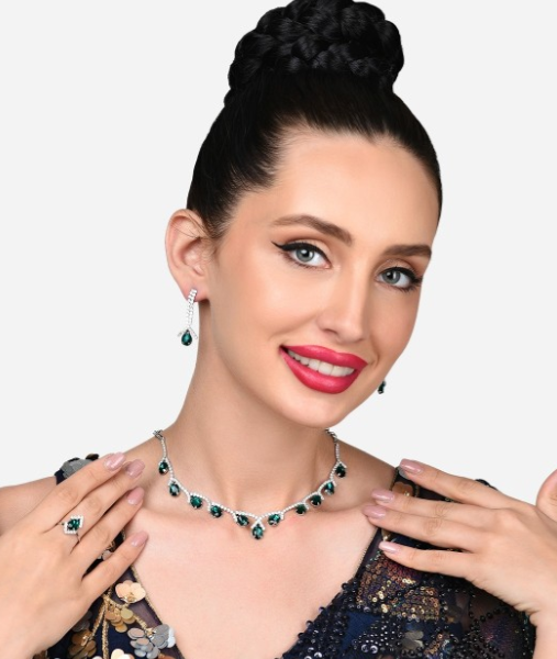 Luxe Silver-Plated Green Stone-Studded Set