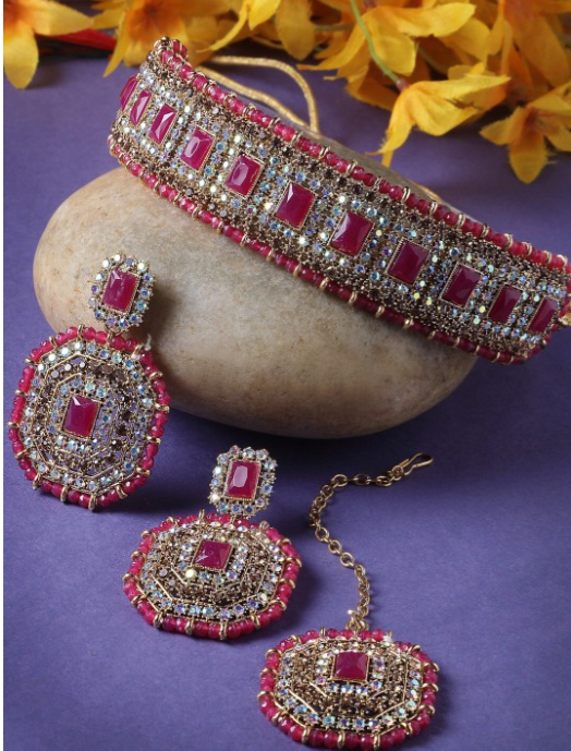 Royal Gold-Plated Kundan & Pearl Choker Set
