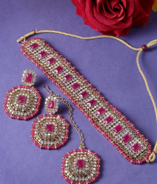 Royal Gold-Plated Kundan & Pearl Choker Set - Image 2