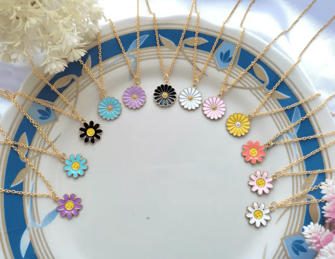 Set of 12 pretty stylish Flower Necklace - Image 2
